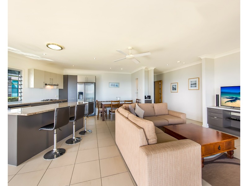 8 Cowry Close, Tangalooma QLD 4025