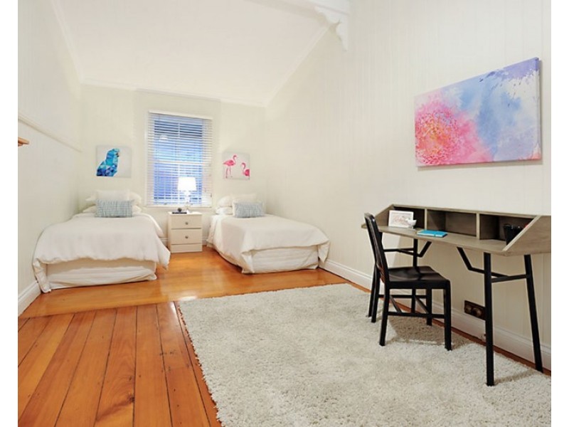 32 Dalrymple Street, Wilston QLD 4051