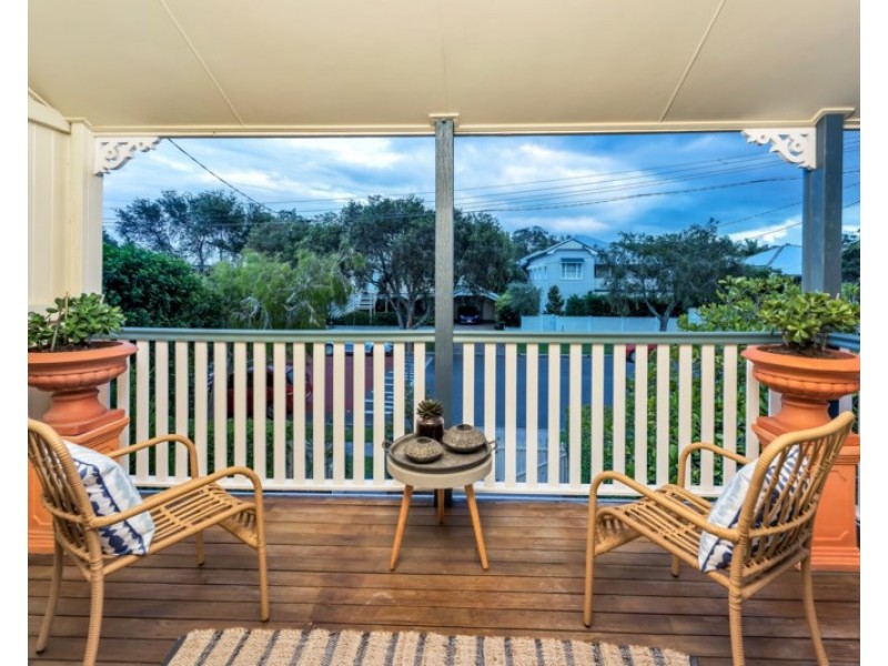 14 Emma Street, Wooloowin QLD 4030