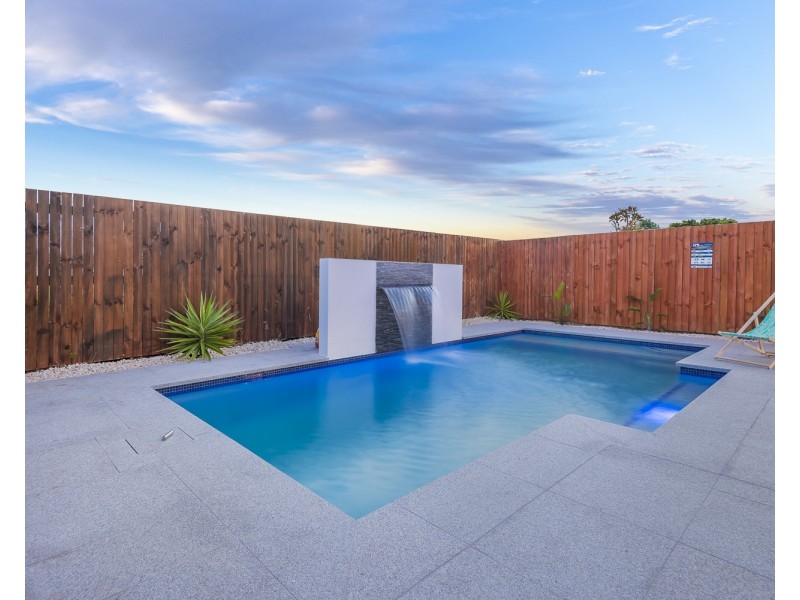 12 Mein Street, Hendra QLD 4011