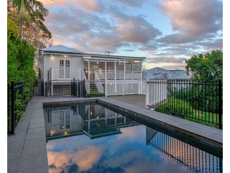 15 Barlow Street, Clayfield QLD 4011