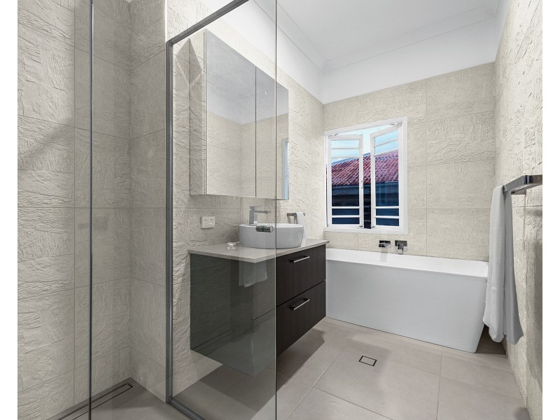 70 Dobson Street, Ascot QLD 4007