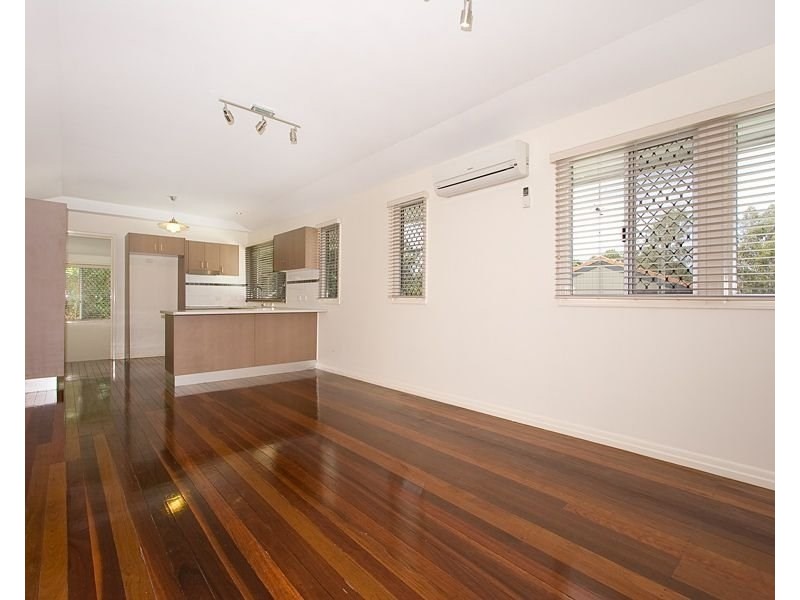 20 Messines Ridge Road, Tarragindi QLD 4121