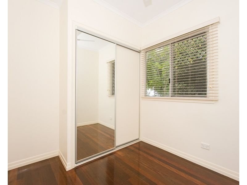 20 Messines Ridge Road, Tarragindi QLD 4121