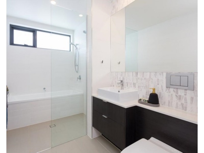 9/61 Kent Street, Hamilton QLD 4007