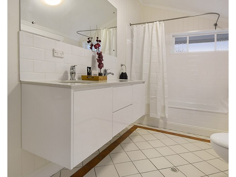 63 Wesley Street, Lutwyche QLD 4030