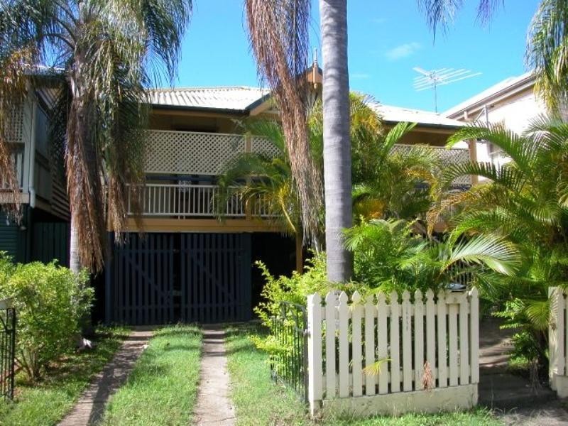 100 Beatrice Terrace, Ascot QLD 4007