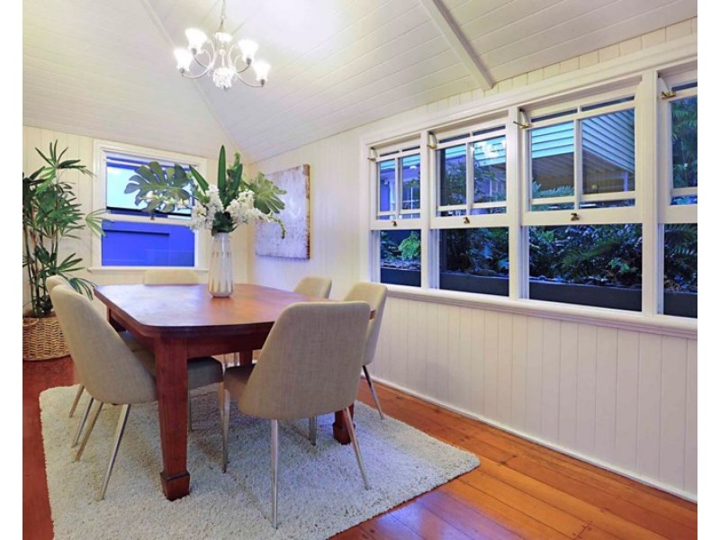 18 Davidson Terrace, Teneriffe QLD 4005