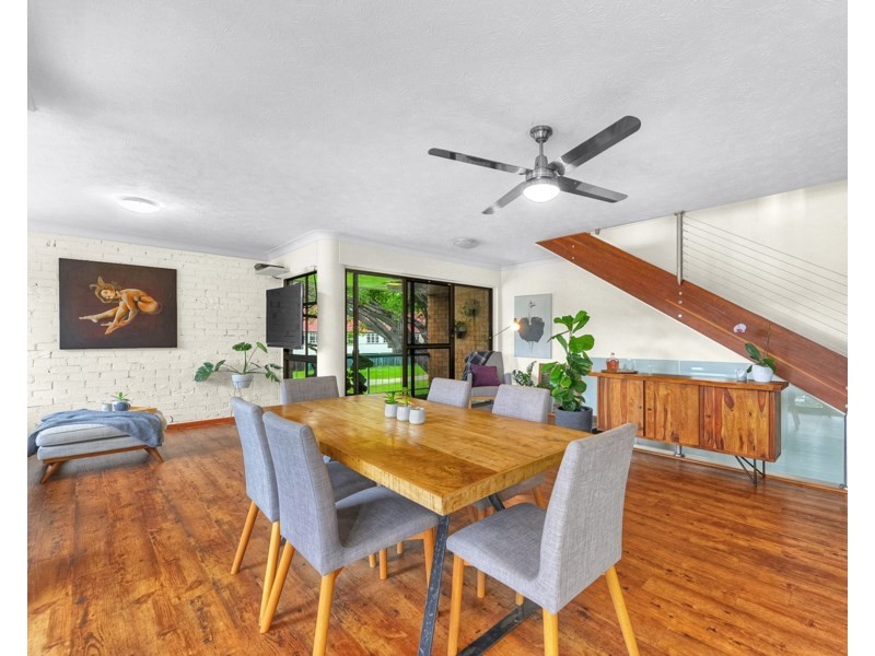 2/58 College Street, Hamilton QLD 4007