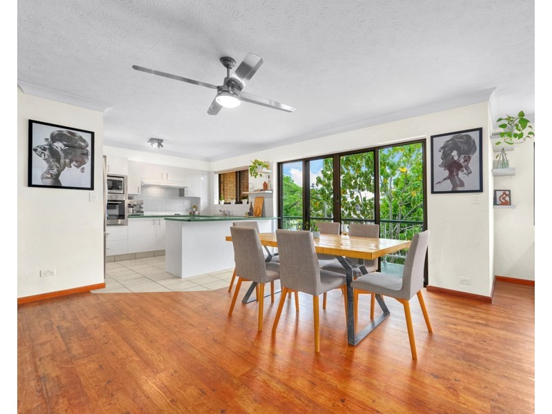 2/58 College Street, Hamilton QLD 4007