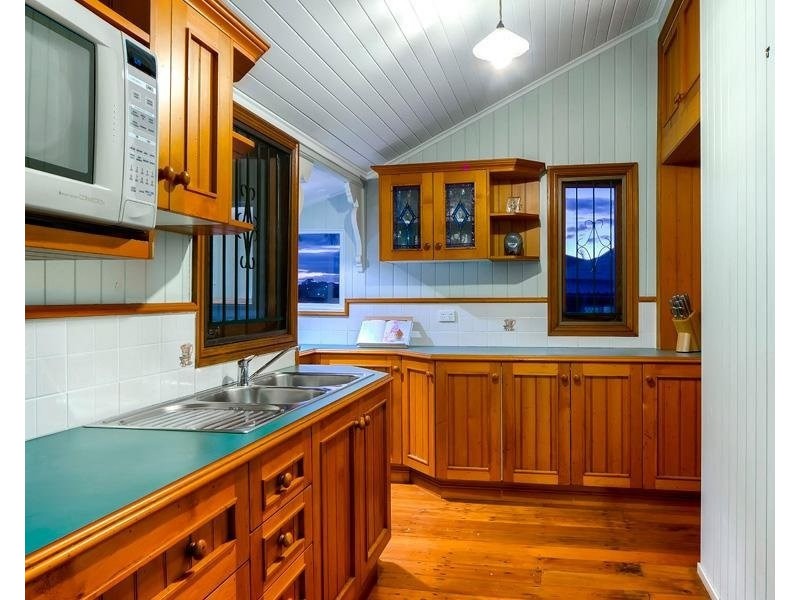 19 Renwick Street, Albion QLD 4010