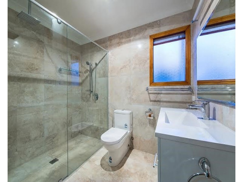 107 Mein Street, Hendra QLD 4011