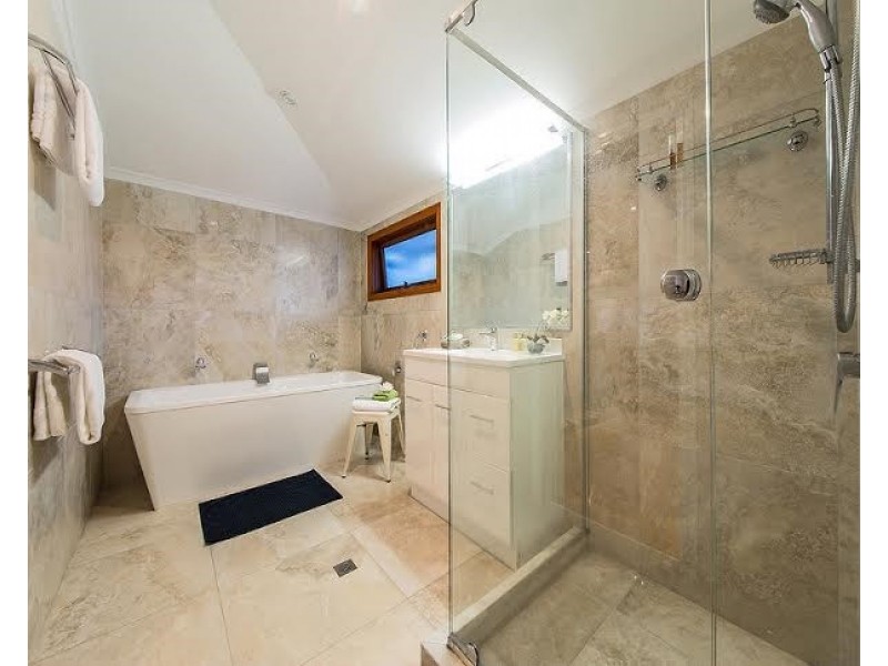 107 Mein Street, Hendra QLD 4011