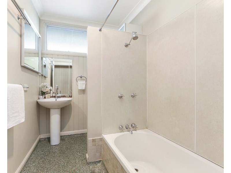 31 Grafton Street, Windsor QLD 4030