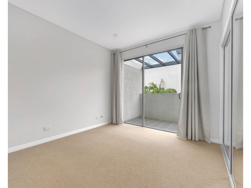 4 Hutton Street, Clayfield QLD 4011