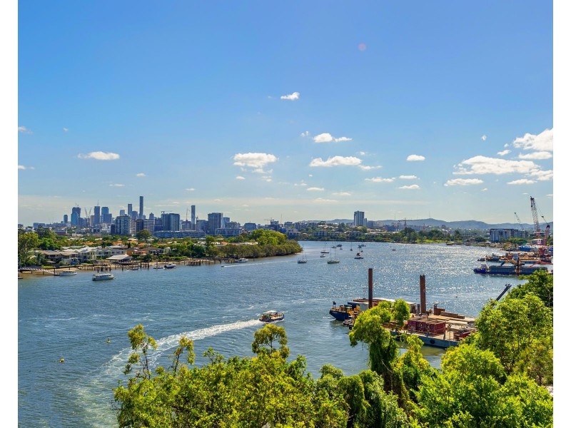 2/33 Mullens Street, Hamilton QLD 4007