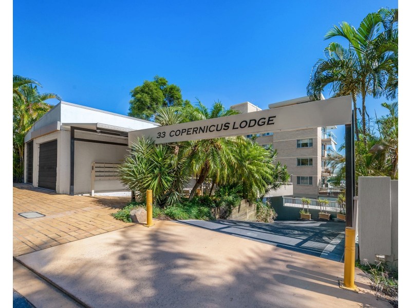 2/33 Mullens Street, Hamilton QLD 4007