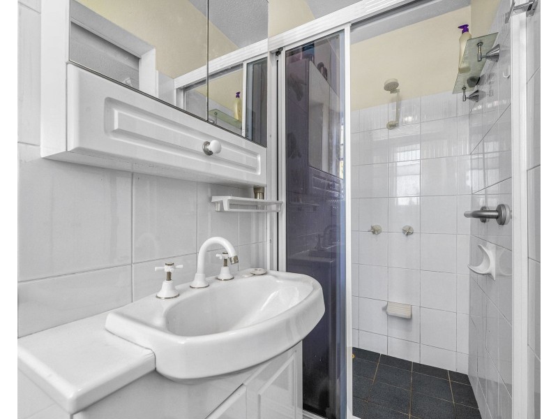 2/33 Mullens Street, Hamilton QLD 4007