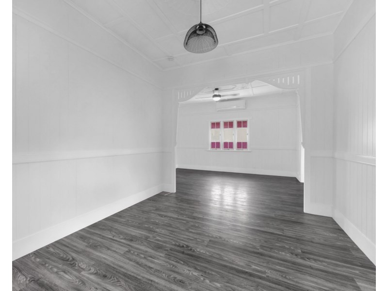 11 Bradley Avenue, Kedron QLD 4031