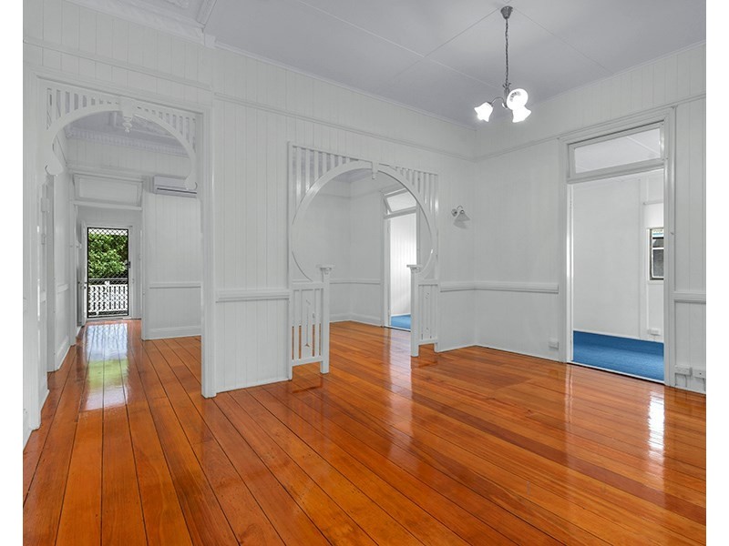 76 London Road, Clayfield QLD 4011