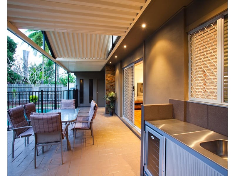 14 Hendy Street, Sunnybank Hills QLD 4109