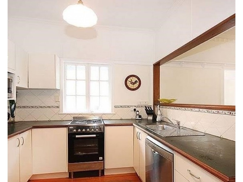 1 Panorama Street, Ashgrove QLD 4060