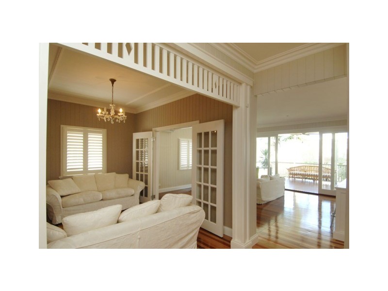 61 Ascot Street, Ascot QLD 4007