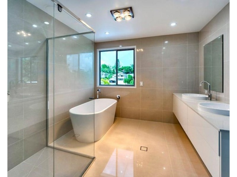 11 Pine Street, Hamilton QLD 4007