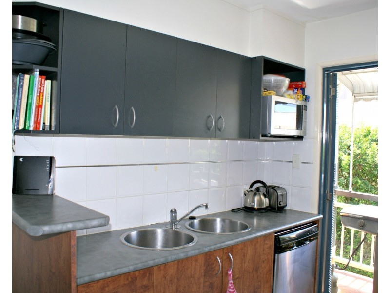 3/58 York Parade, Spring Hill QLD 4000