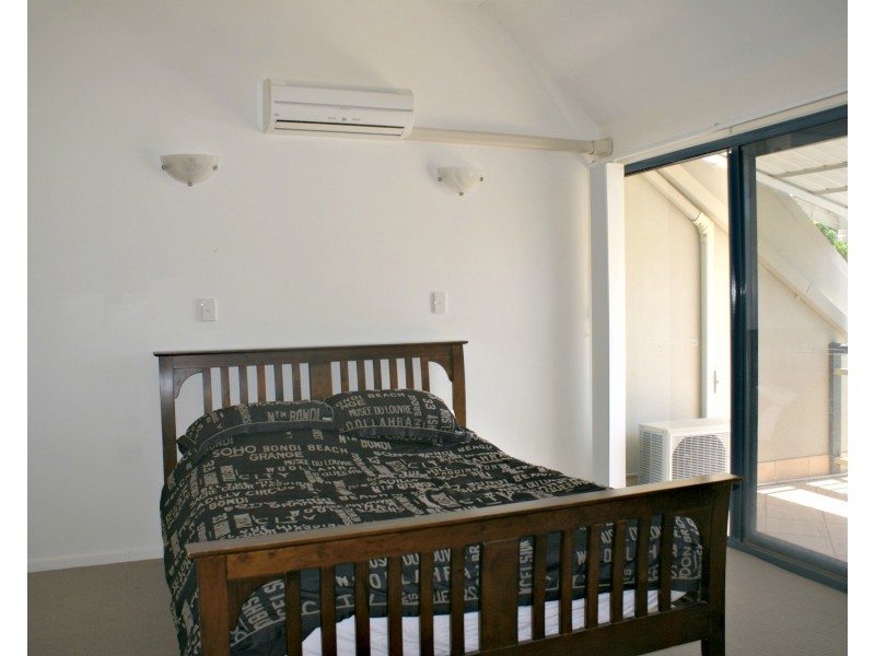 3/58 York Parade, Spring Hill QLD 4000