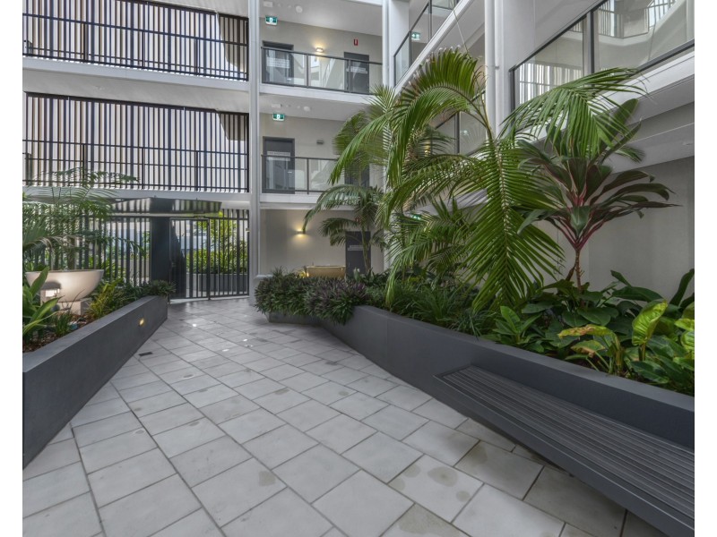 4312/18 Parkside Circuit, Hamilton QLD 4007