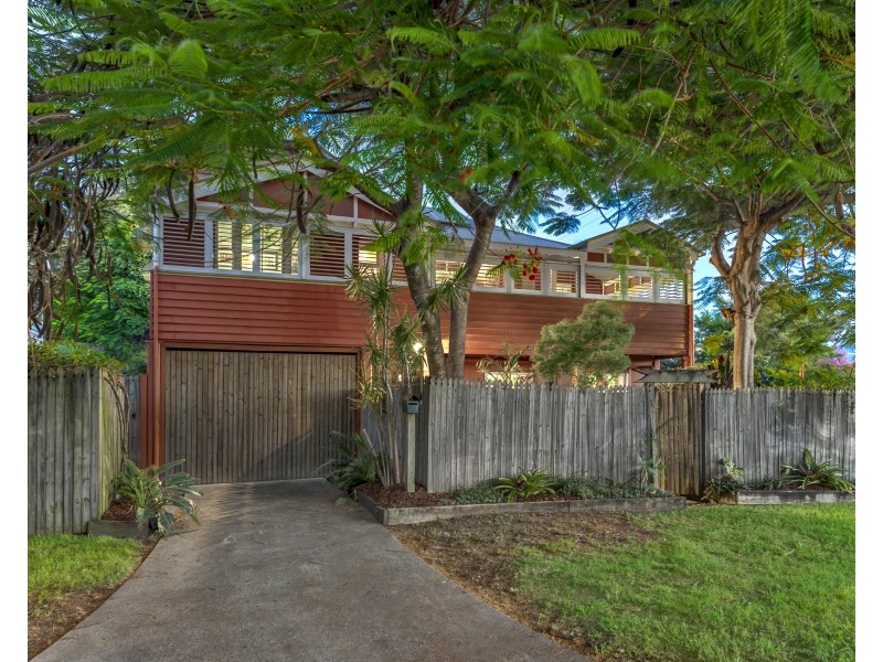 1 Oakwal Terrace, Windsor QLD 4030