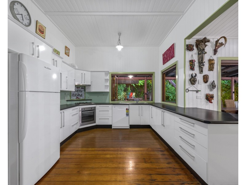 1 Oakwal Terrace, Windsor QLD 4030