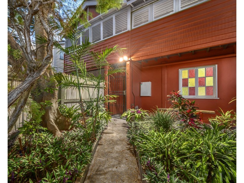 1 Oakwal Terrace, Windsor QLD 4030