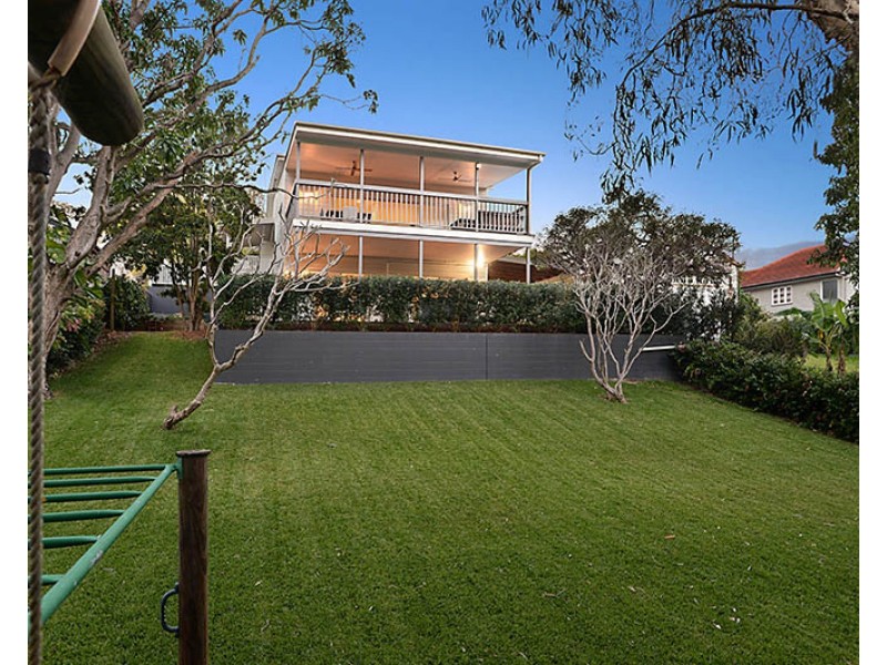 17 Laurel Avenue, Wilston QLD 4051