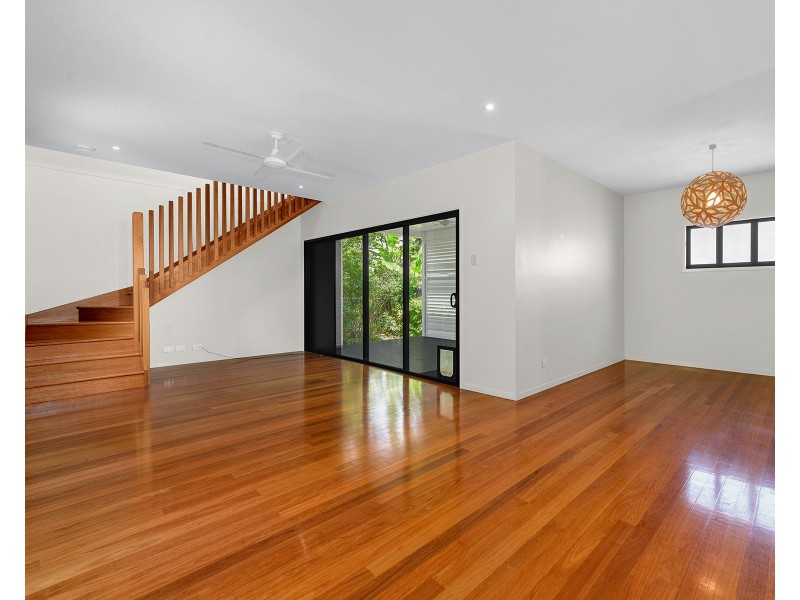 33 Hutton Street, Clayfield QLD 4011