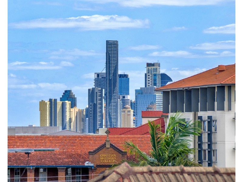 33 Hutton Street, Clayfield QLD 4011