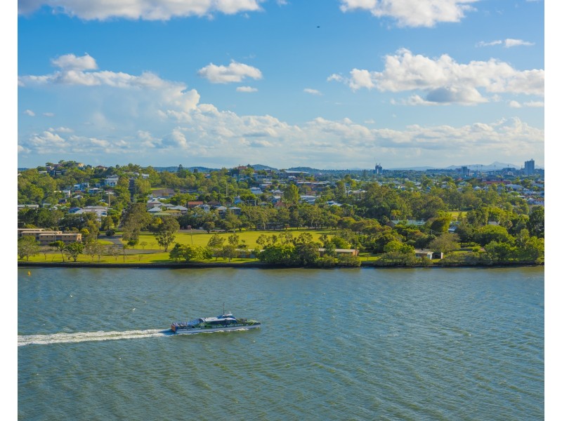 4059/37C Harbour Road, Hamilton QLD 4007