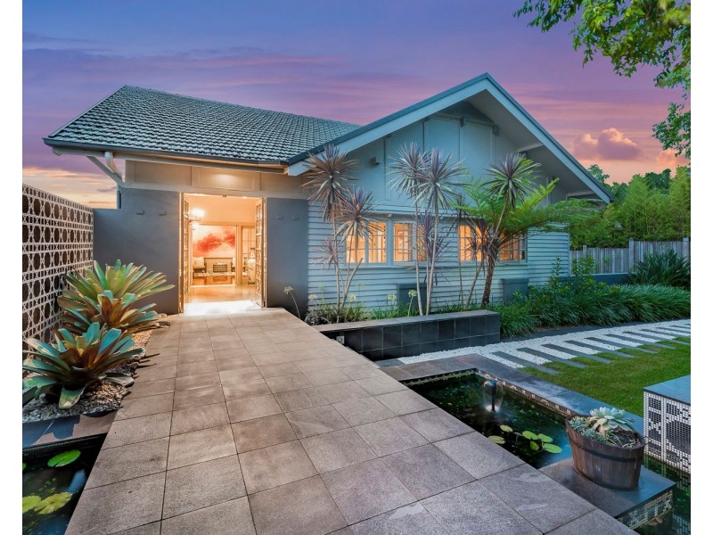 30 Windermere Road, Hamilton QLD 4007