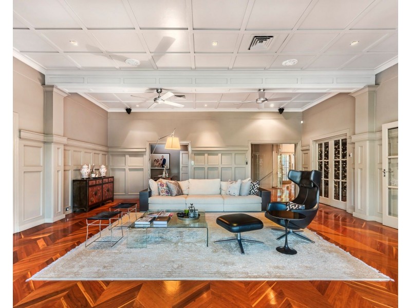 30 Windermere Road, Hamilton QLD 4007