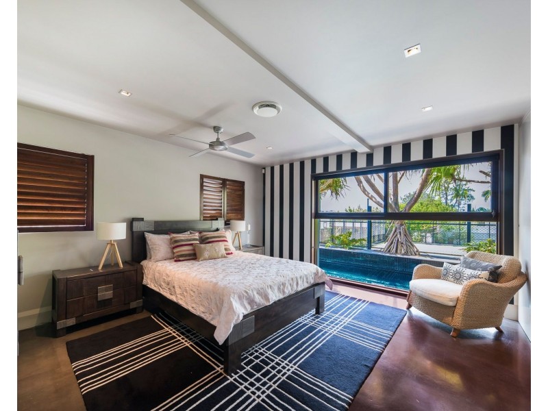 30 Windermere Road, Hamilton QLD 4007