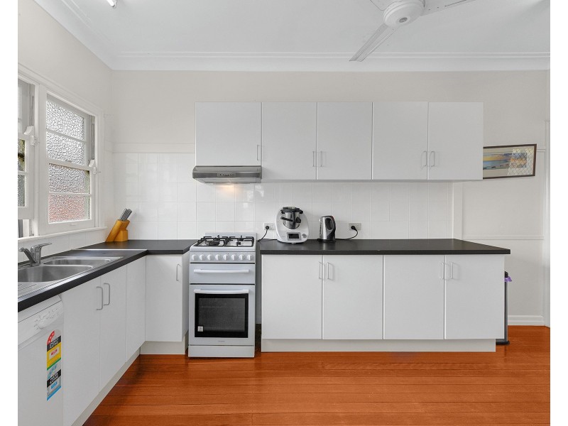 134 Gracemere Street, Grange QLD 4051