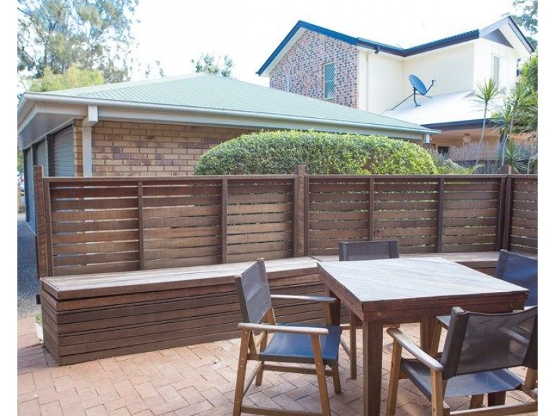 2/30 Jenner Street, Nundah QLD 4012