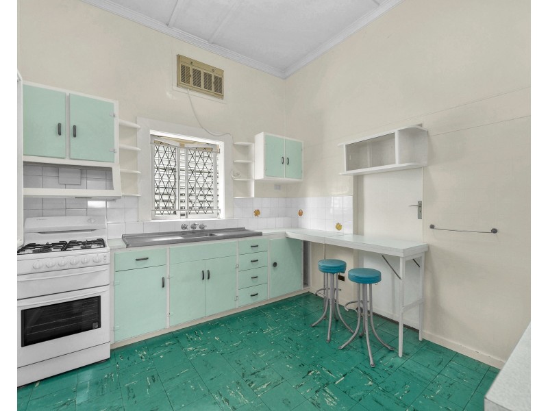 42 Adelaide Street, Clayfield QLD 4011