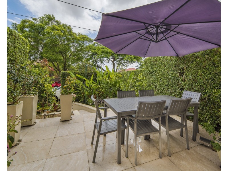 2/182 Alexandra Road, Clayfield QLD 4011