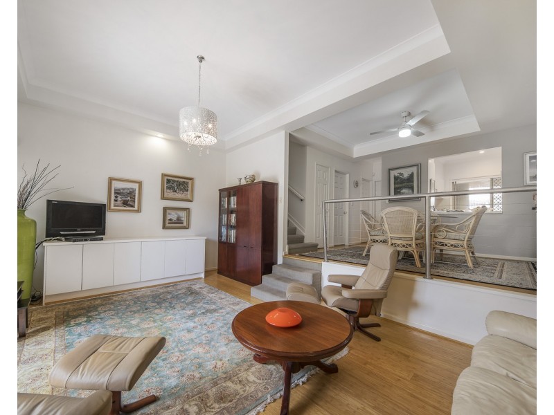 2/182 Alexandra Road, Clayfield QLD 4011