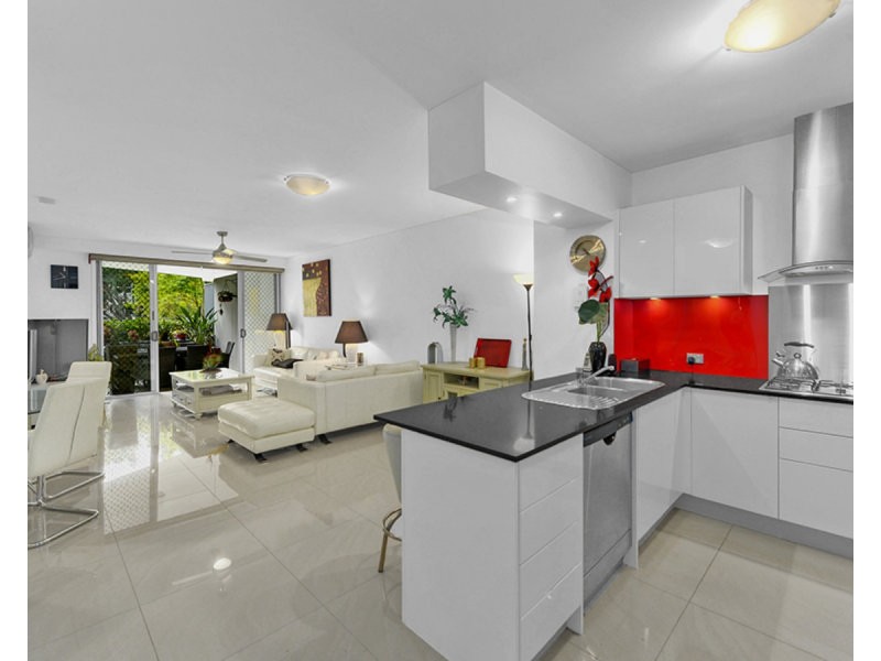 1/10 Vernon Terrace, Teneriffe QLD 4005