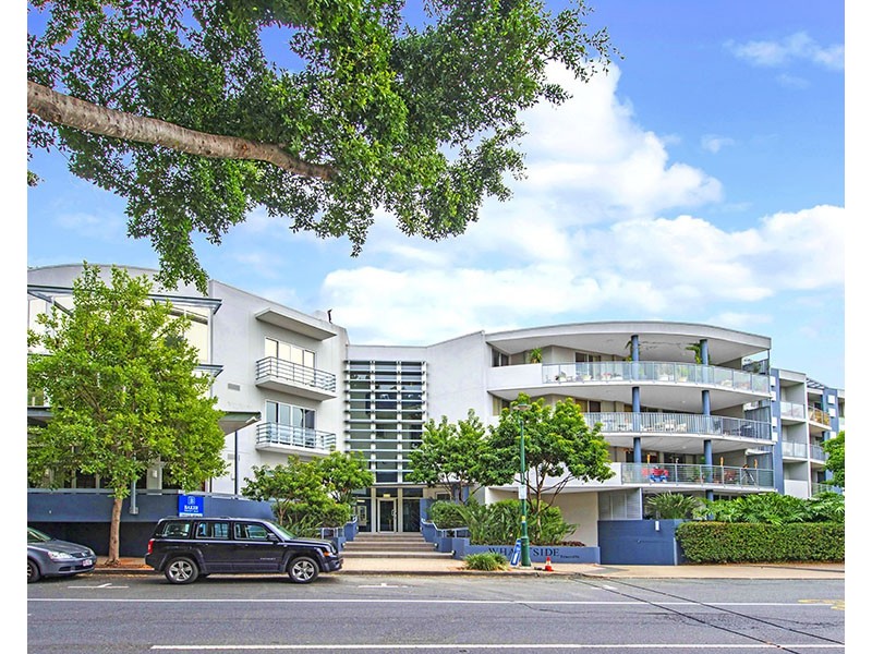 1/10 Vernon Terrace, Teneriffe QLD 4005