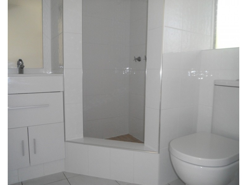 5/256 Kingsford Smith Drive, Hamilton QLD 4007