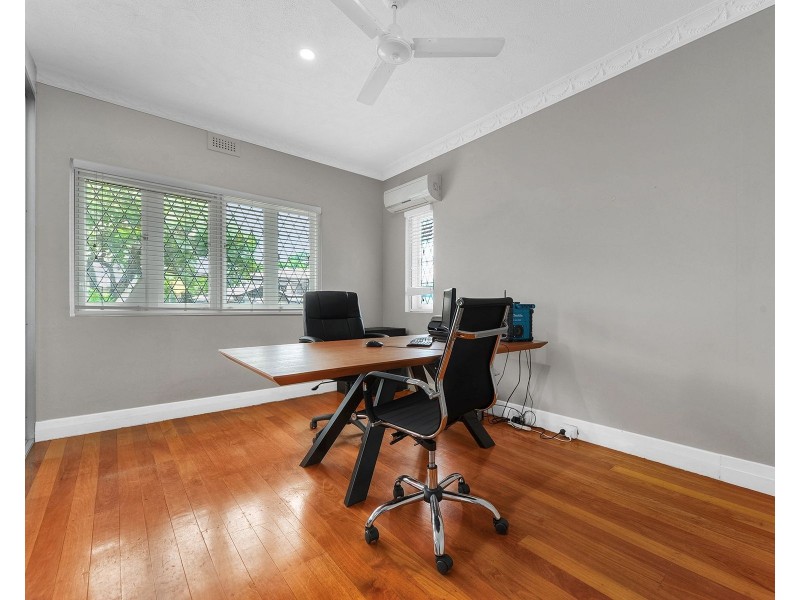 213 Shaw Road, Wavell Heights QLD 4012